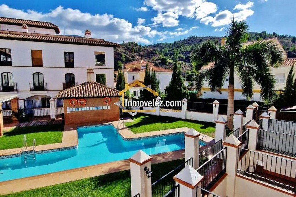 Dúplex en Vélez de Benaudalla (Ref.:0486)