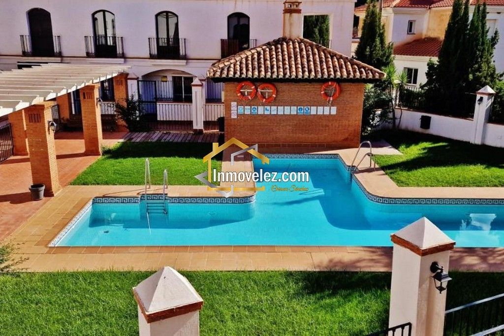 Dúplex en Vélez de Benaudalla (Ref.:0486)