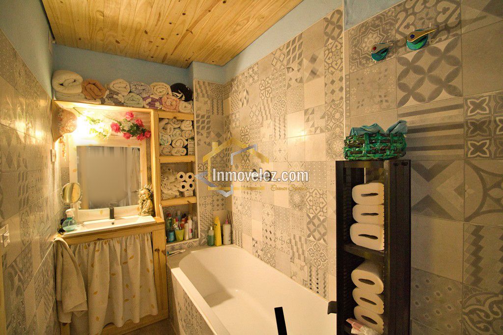 Casa en Vélez de Benaudalla (Ref.:0489)