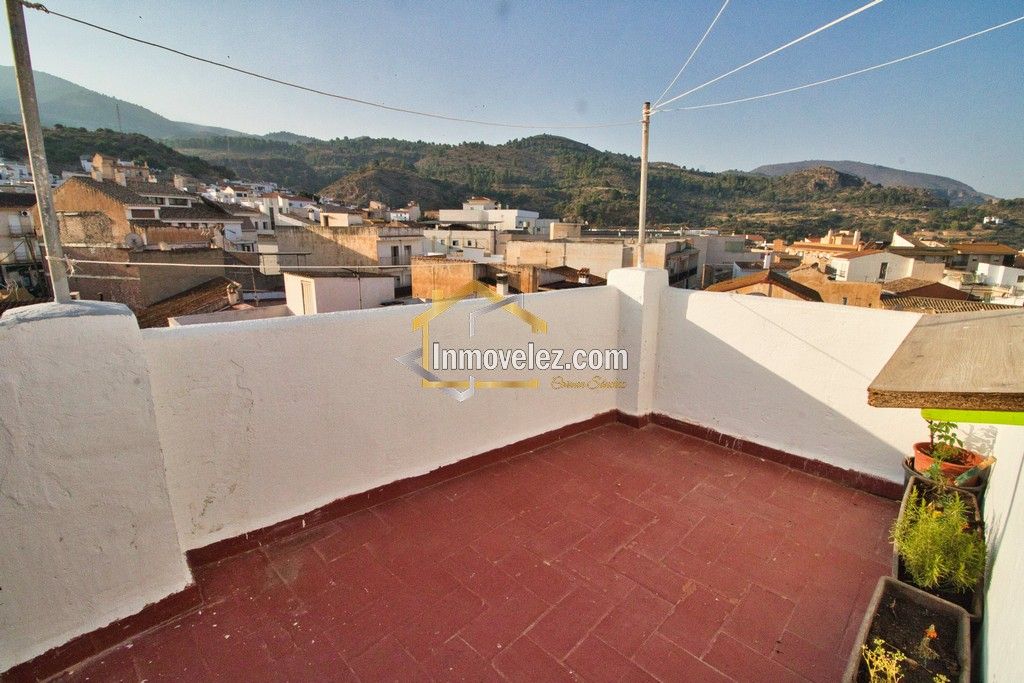 Casa en Vélez de Benaudalla (Ref.:0489)
