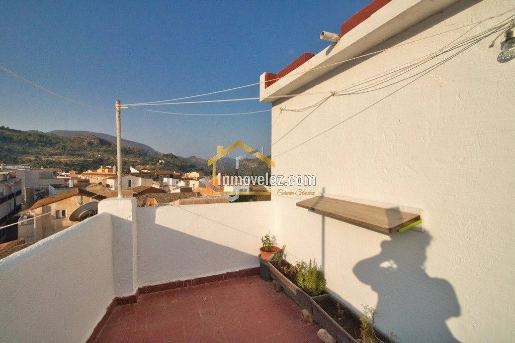 Casa en Vélez de Benaudalla (Ref.:0489)
