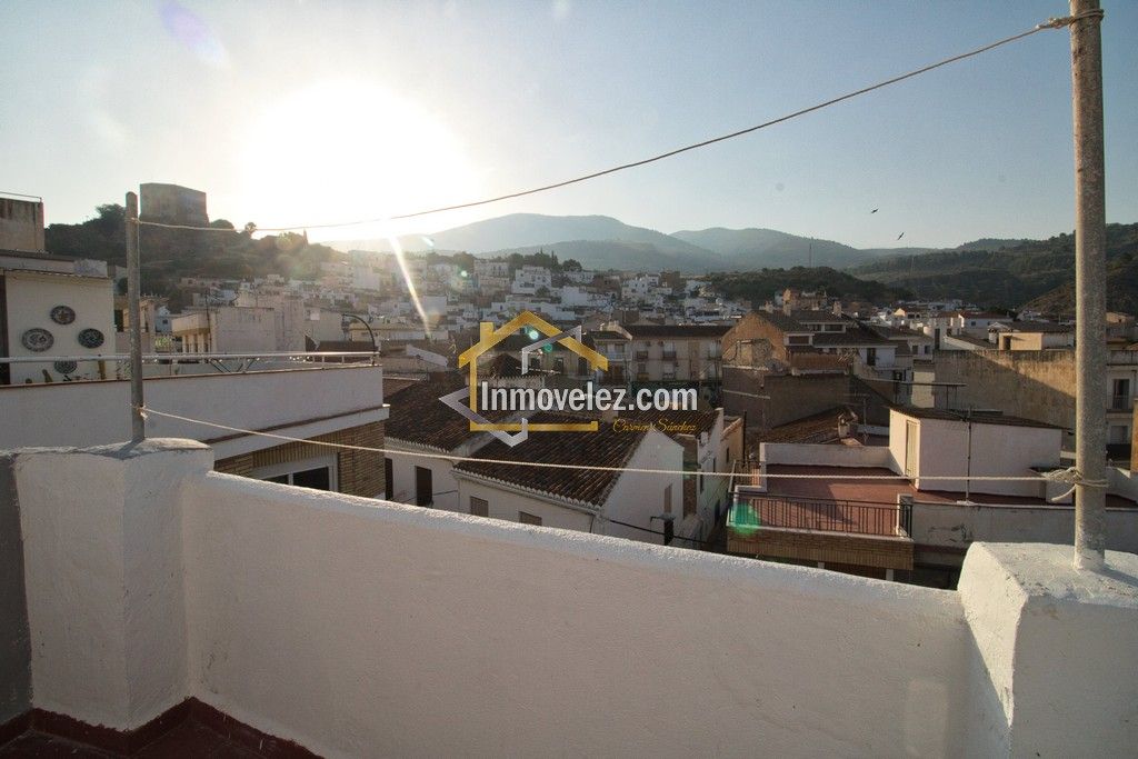 Casa en Vélez de Benaudalla (Ref.:0489)