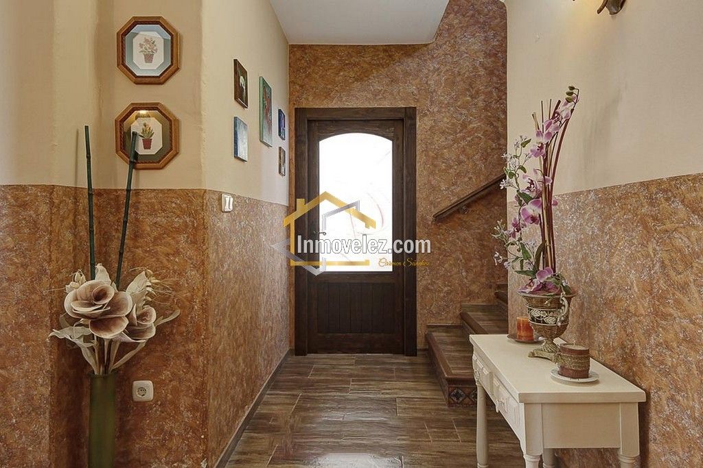 Villa lujosa (Ref.:0146)