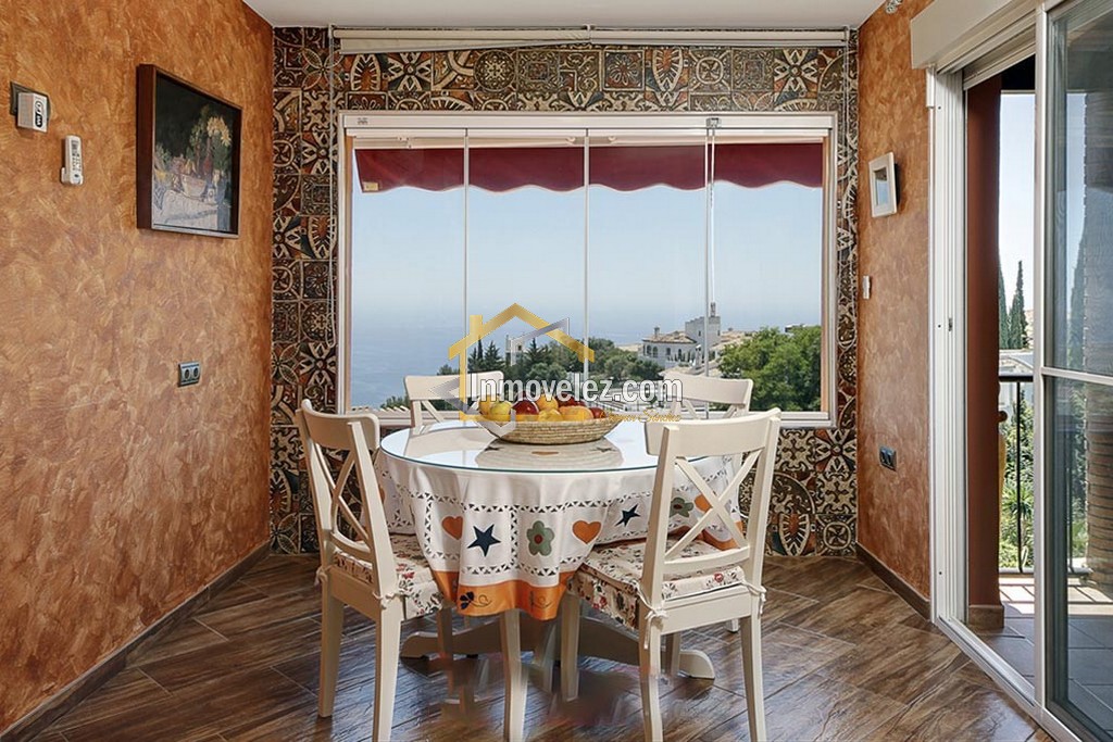 Villa lujosa (Ref.:0146)