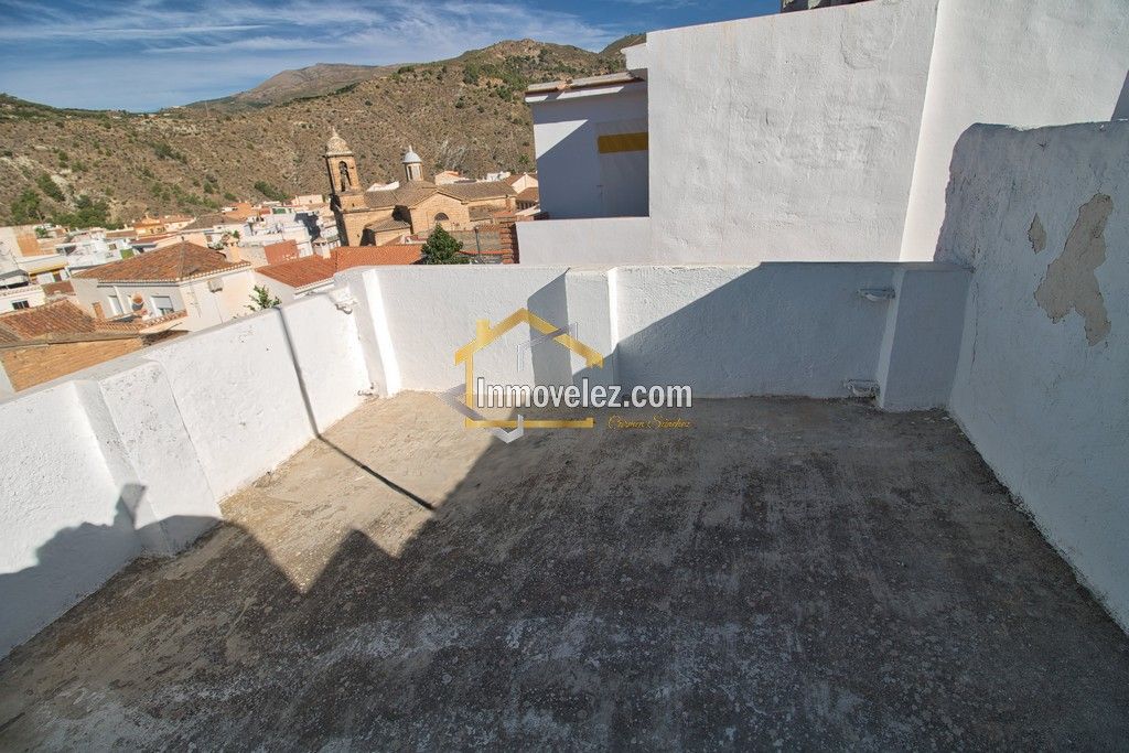 Casa en Vélez de Benaudalla (Ref.:0495)