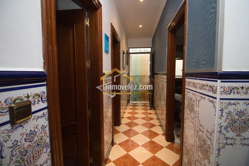 Piso en Vélez de Benaudalla (Ref.:0496)