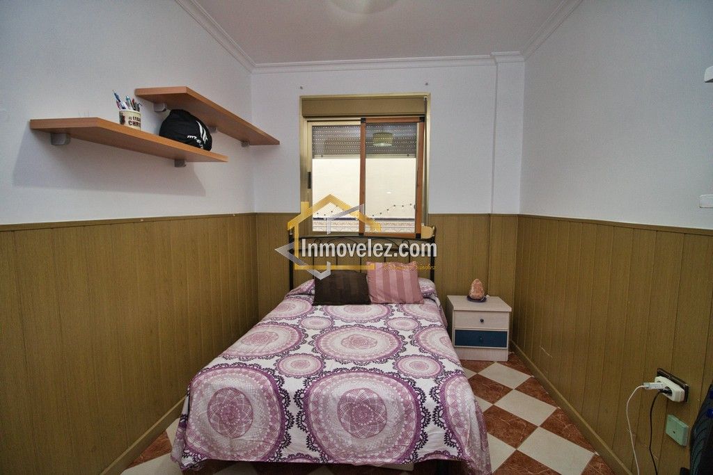 Piso en Vélez de Benaudalla (Ref.:0496)