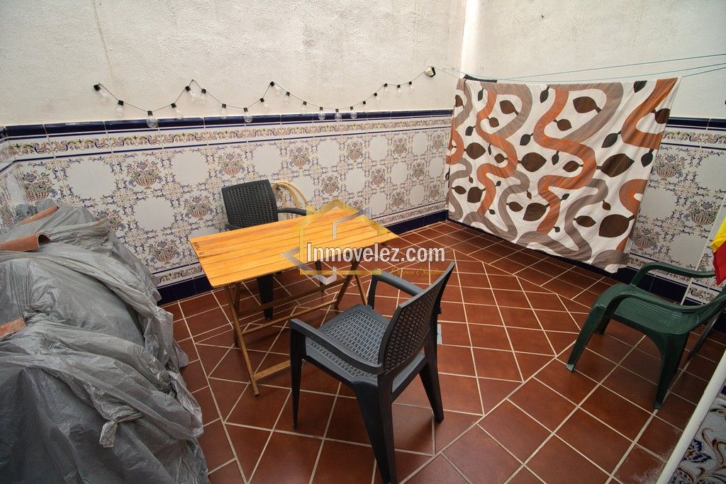 Piso en Vélez de Benaudalla (Ref.:0496)