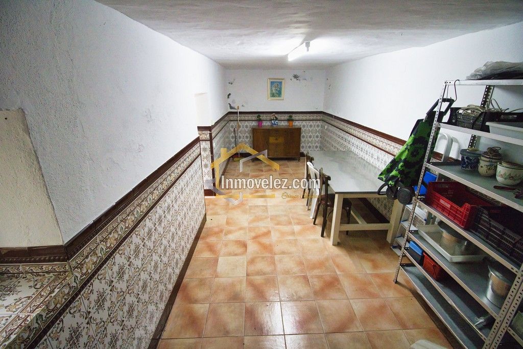 Casa en Vélez de Benaudalla (Ref.:0498)