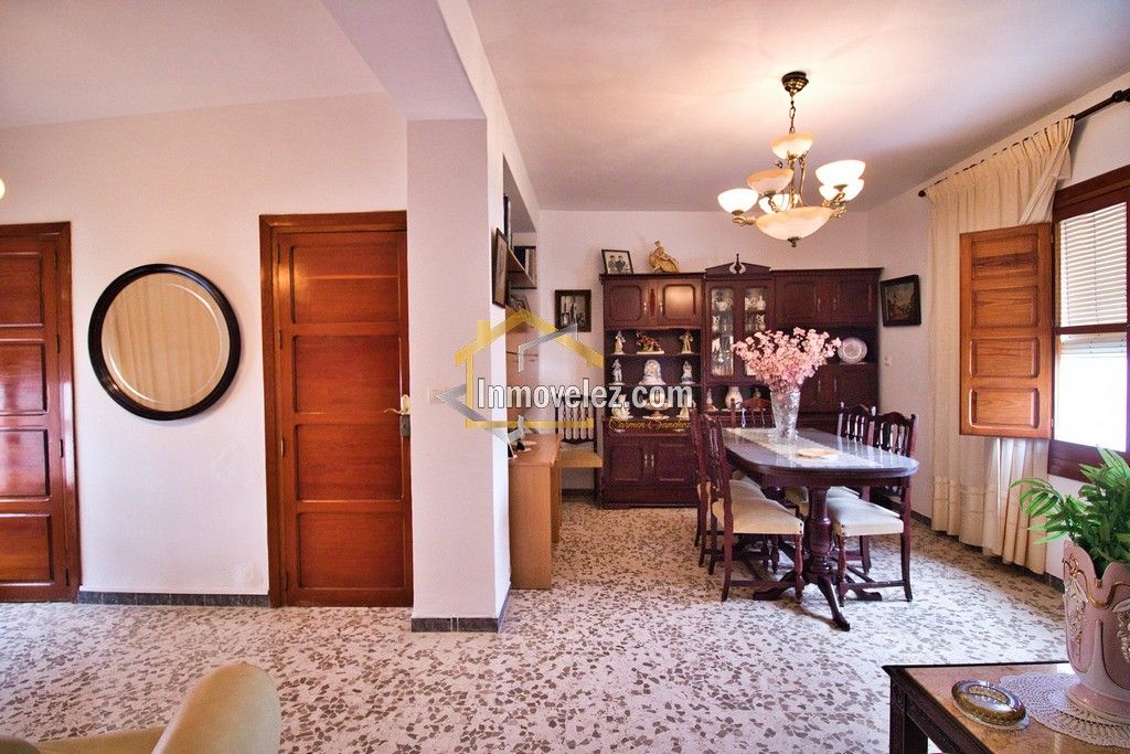 Casa en Vélez de Benaudalla (Ref.:0498)