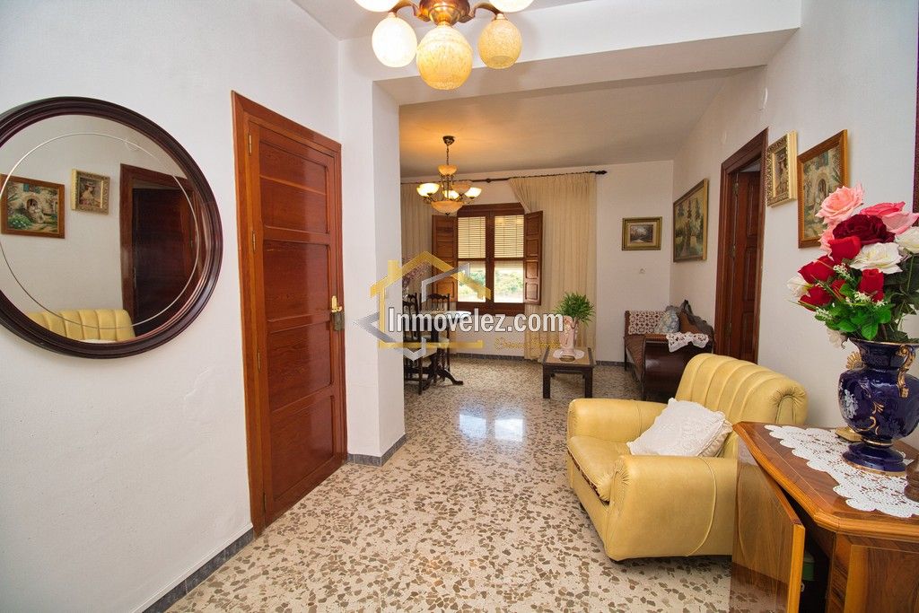Casa en Vélez de Benaudalla (Ref.:0498)