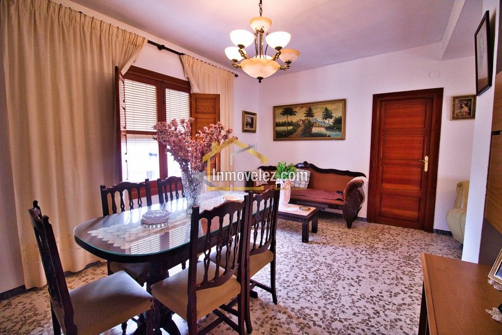 Casa en Vélez de Benaudalla (Ref.:0498)