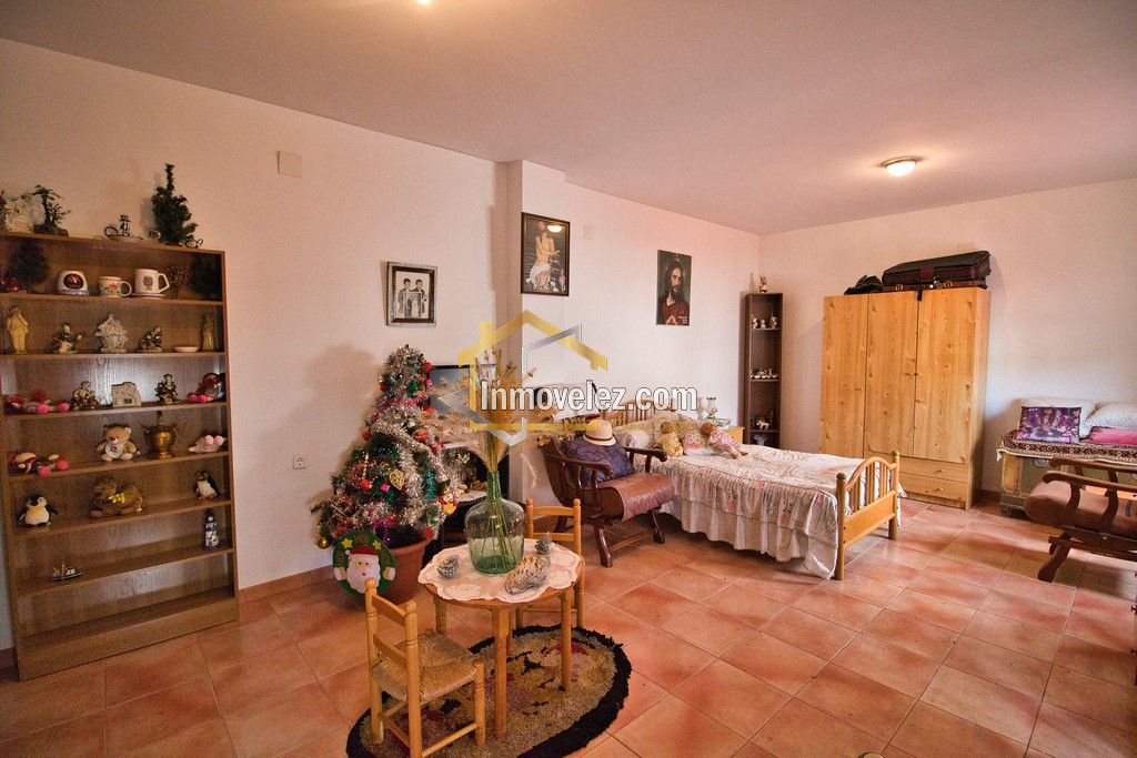 Casa en Vélez de Benaudalla (Ref.:0498)