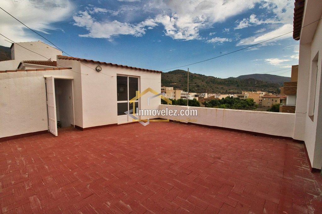 Casa en Vélez de Benaudalla (Ref.:0498)