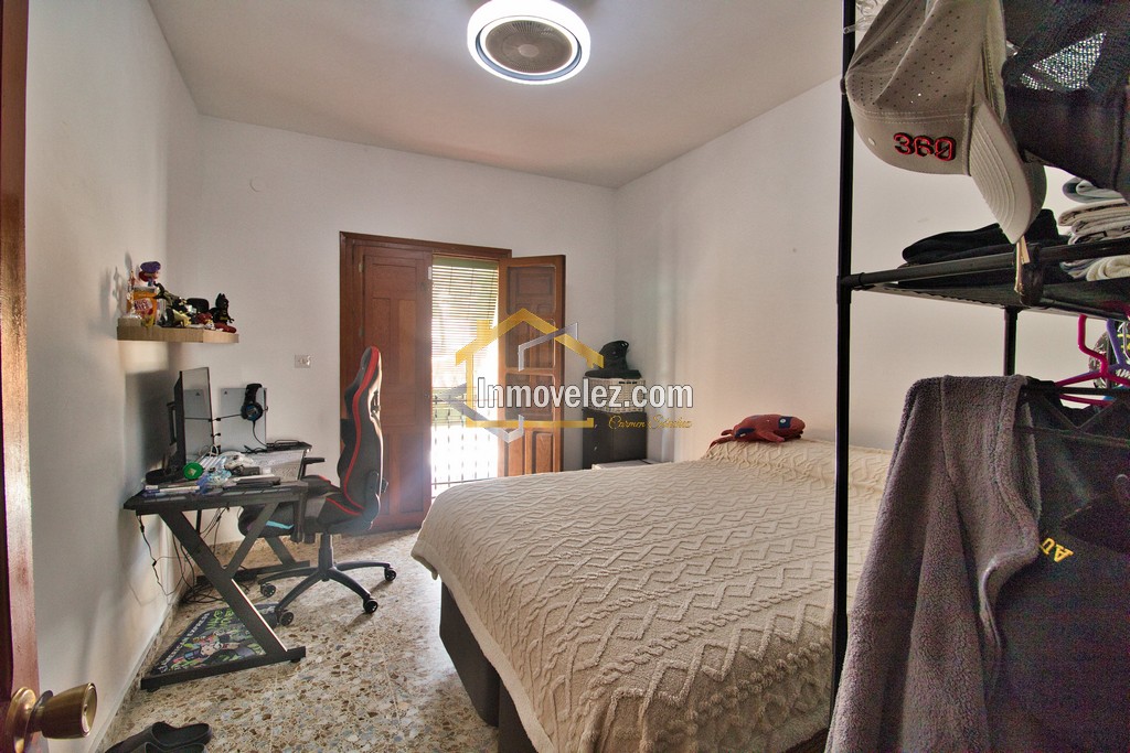 Casa en Vélez de Benaudalla (Ref.:0500)